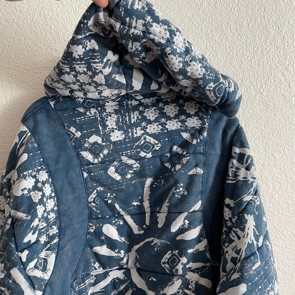 Urban Outfitters UO Hooded Sweatshirt Cardigan Top Dolman Oversized Coat M - Picture 4 of 9